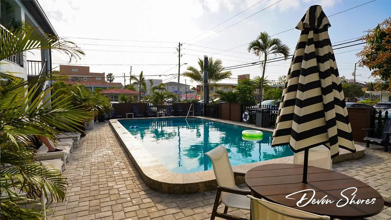 Devon Shores Clearwater Beach 2*,
