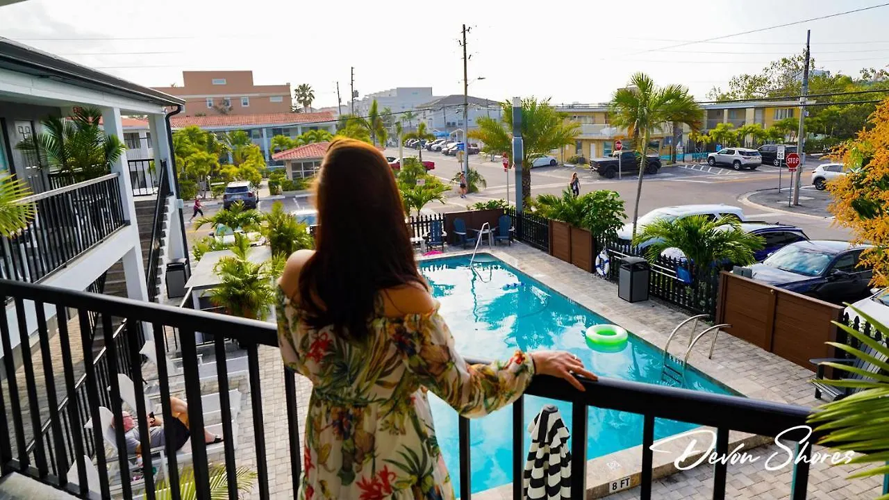 Devon Shores Clearwater Beach 2*,